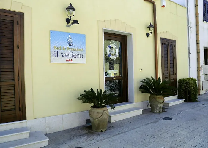 Il Veliero Hotel *